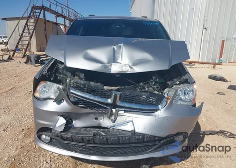 2019 Dodge Grand Caravan Sxt z USA, uszkodzony, nr VIN 2C4RDGCG1KR796361